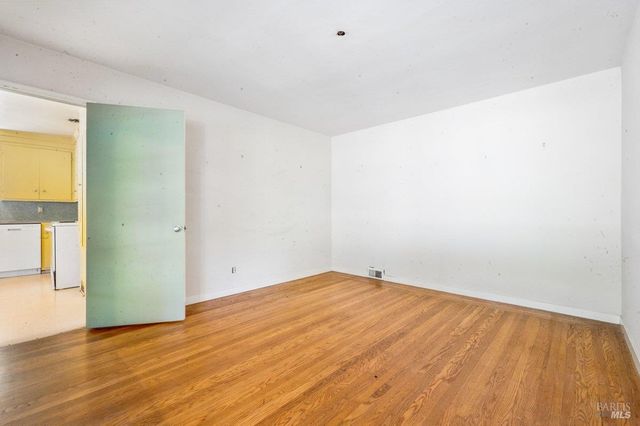 15 La Cuesta Dr, Greenbrae, CA 94904