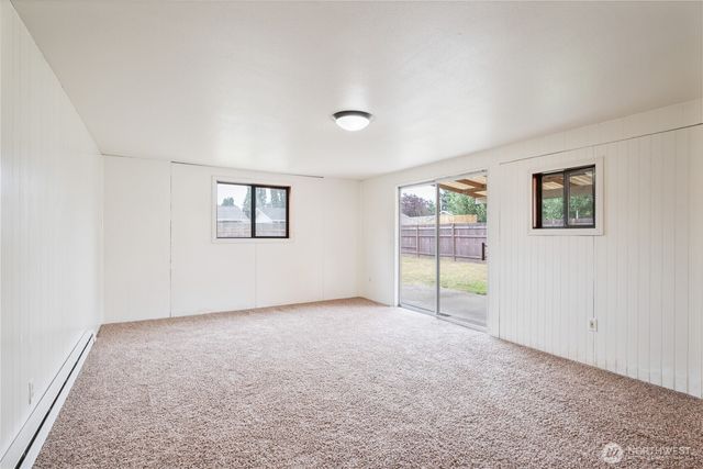 2721 Taylor Avenue, Longview, WA 98632