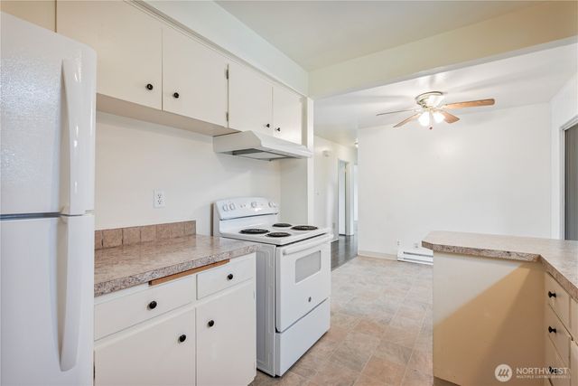 2721 Taylor Avenue, Longview, WA 98632