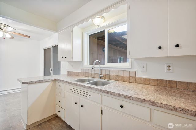 2721 Taylor Avenue, Longview, WA 98632