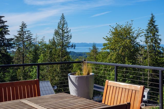 339 & 337 Wildcat Road, Port Angeles, WA 98363