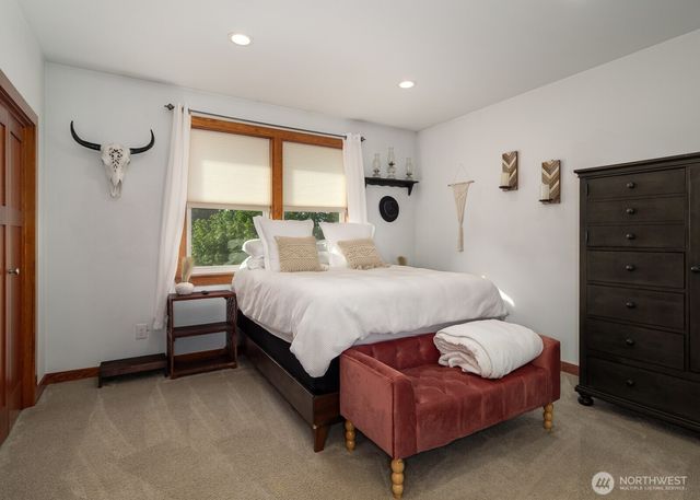 339 & 337 Wildcat Road, Port Angeles, WA 98363