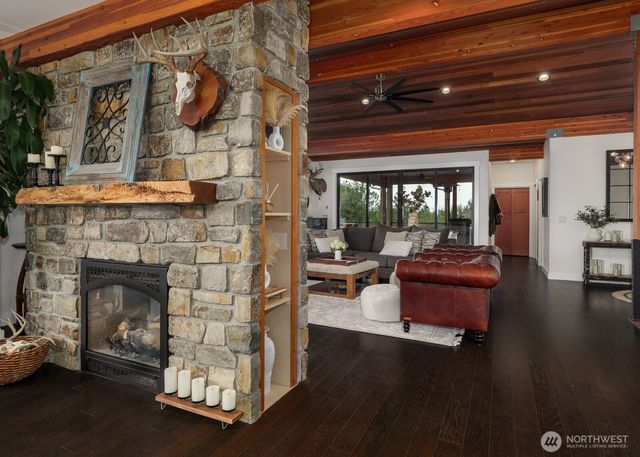 339 & 337 Wildcat Road, Port Angeles, WA 98363