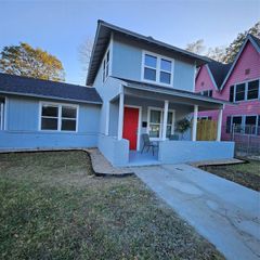 222 W Woodin Boulevard, Dallas, TX 75216