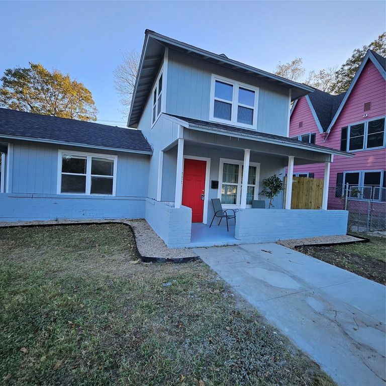 222 W Woodin Boulevard, Dallas, TX 75216