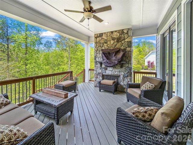 3085 Fish Story Court, Fort Mill, SC 29708