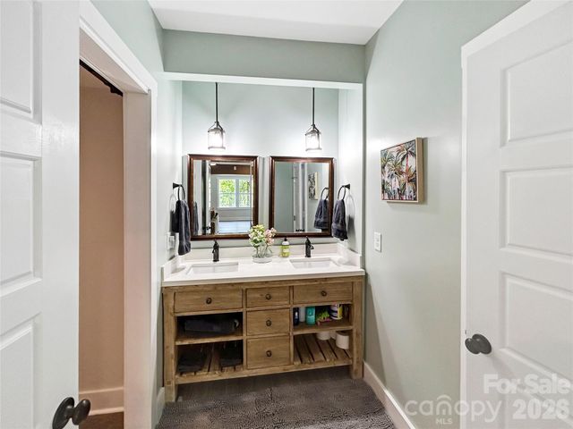 3085 Fish Story Court, Fort Mill, SC 29708