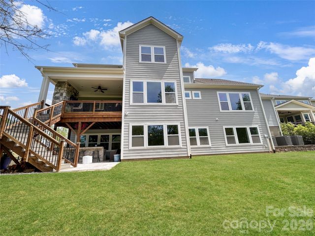 3085 Fish Story Court, Fort Mill, SC 29708