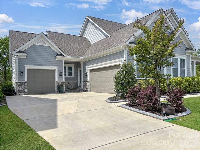3085 Fish Story Court, Fort Mill, SC 29708
