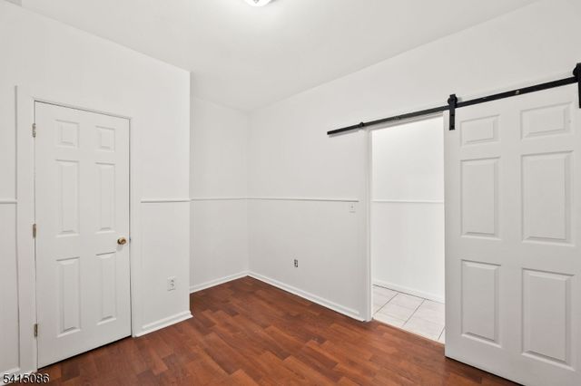 190 N 1St St, Paterson City, NJ 07522