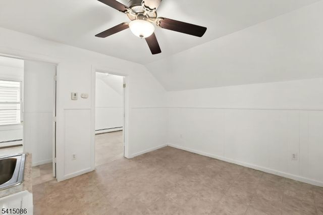 190 N 1St St, Paterson City, NJ 07522