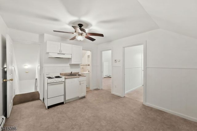 190 N 1St St, Paterson City, NJ 07522