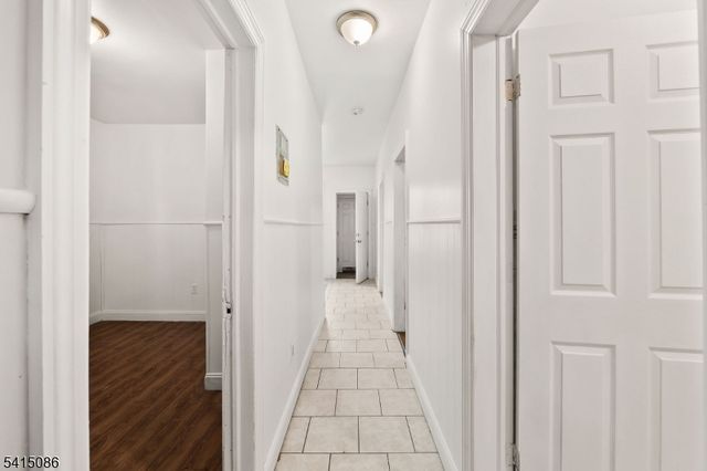 190 N 1St St, Paterson City, NJ 07522