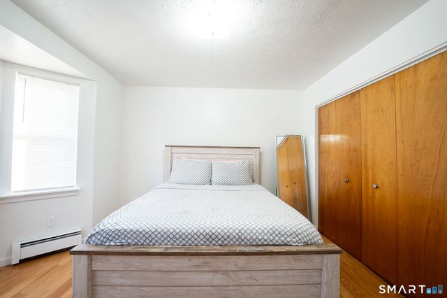 383 Lombard Street 383, New Haven, CT 06513