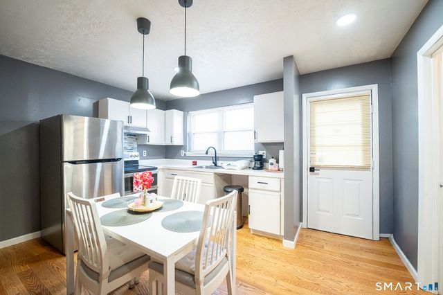 383 Lombard Street 383, New Haven, CT 06513