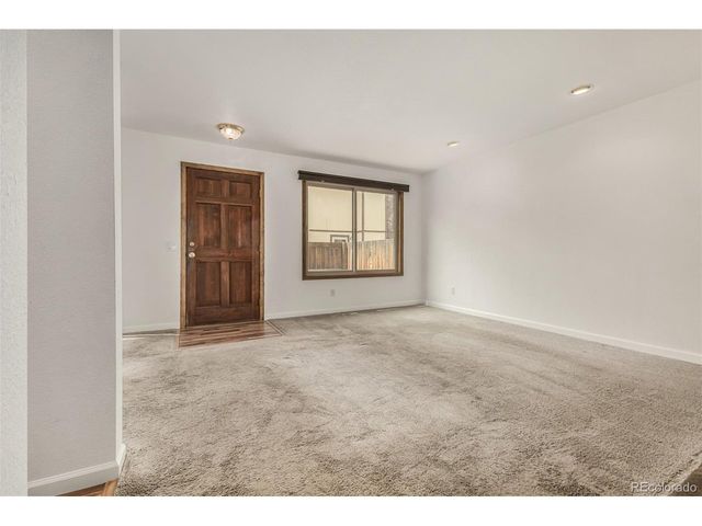 1917 W 102nd Ave, Thornton, CO 80260