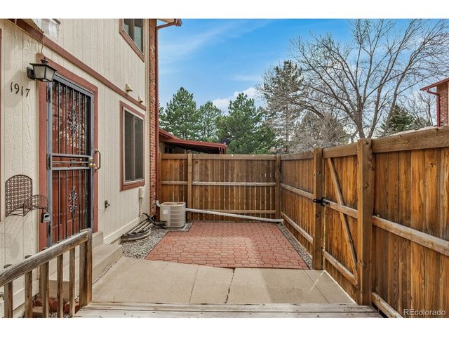 1917 W 102nd Ave, Thornton, CO 80260
