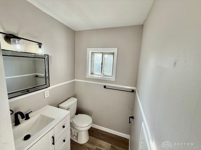 1689 Dale Ridge Road, New Carlisle, OH 45344