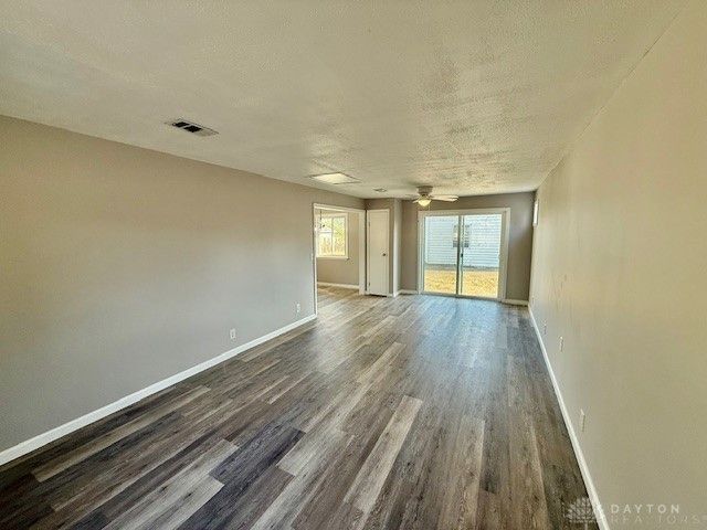 1689 Dale Ridge Road, New Carlisle, OH 45344