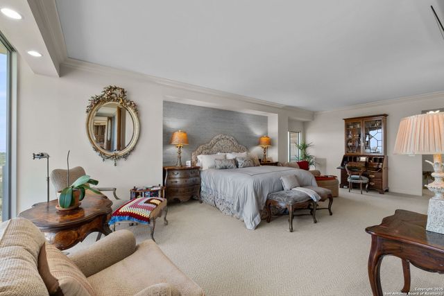 700 E Hildebrand Ave Apt 1401, San Antonio, TX 78212