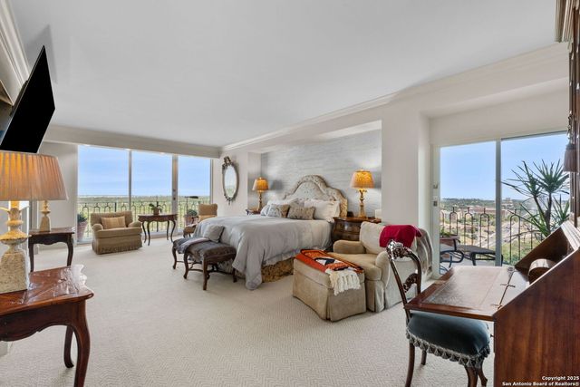 700 E Hildebrand Ave Apt 1401, San Antonio, TX 78212