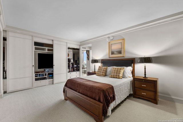 700 E Hildebrand Ave Apt 1401, San Antonio, TX 78212