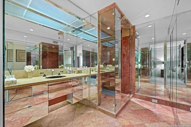 700 E Hildebrand Ave Apt 1401, San Antonio, TX 78212