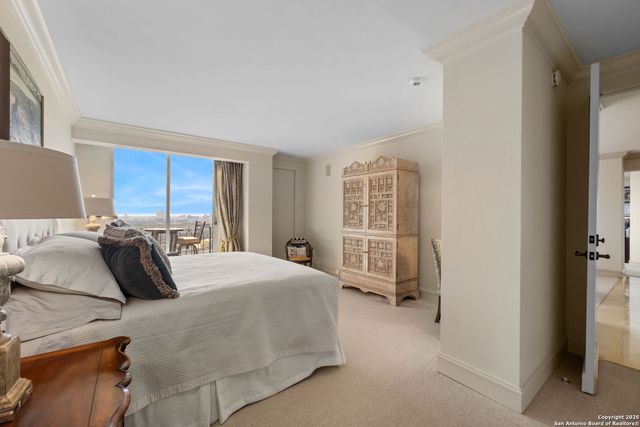 700 E Hildebrand Ave Apt 1401, San Antonio, TX 78212