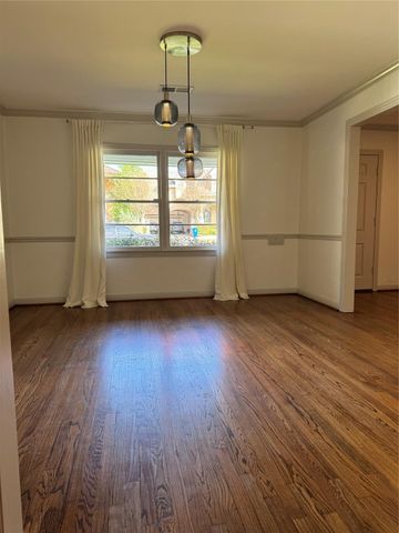 3805 Piping Rock Lane Lane, Houston, TX 77027