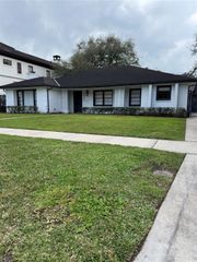 3805 Piping Rock Lane Lane, Houston, TX 77027