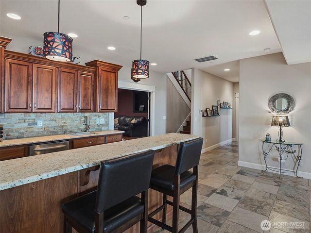 1330 Insel Road, Woodland, WA 98674