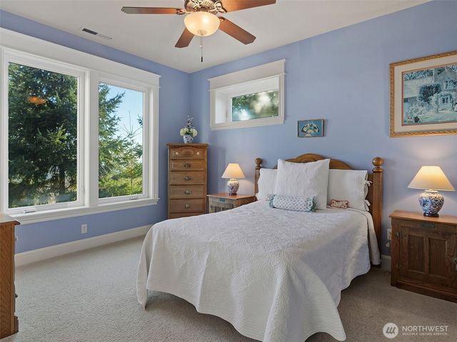 1330 Insel Road, Woodland, WA 98674