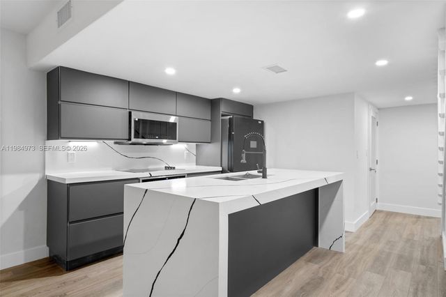 1609 NE 105th St 3-6, Miami Shores, FL 33138