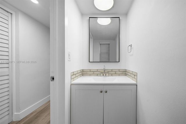 1609 NE 105th St 3-6, Miami Shores, FL 33138