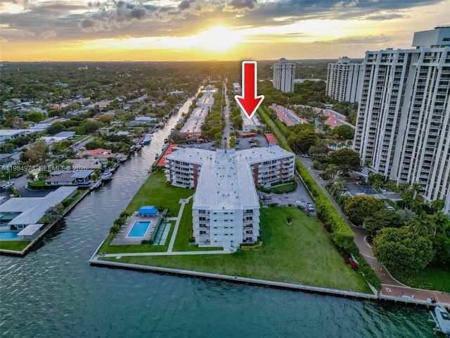 1609 NE 105th St 3-6, Miami Shores, FL 33138