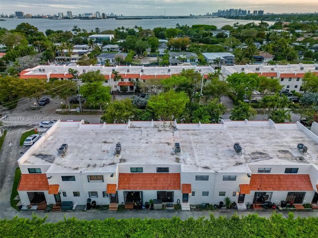 1609 NE 105th St 3-6, Miami Shores, FL 33138