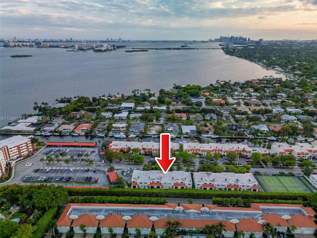 1609 NE 105th St 3-6, Miami Shores, FL 33138