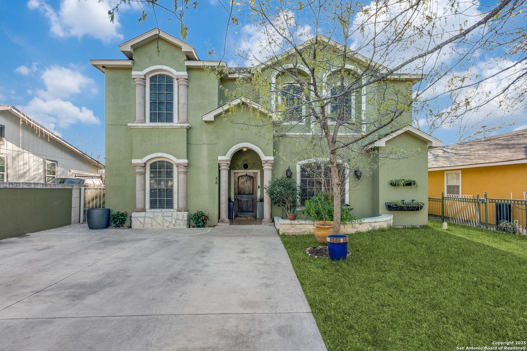 58 Dolores, San Antonio, TX 78228