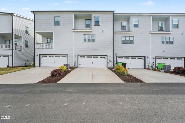 2127 Big Falls Drive, Wendell, NC 27591