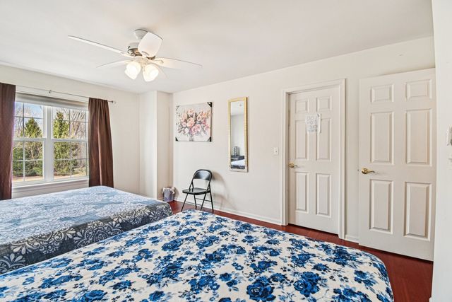 7421 Prescott Lane, Gurnee, IL 60031