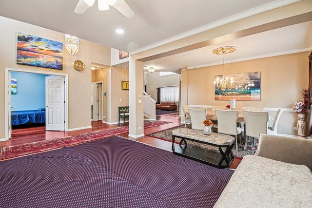 7421 Prescott Lane, Gurnee, IL 60031