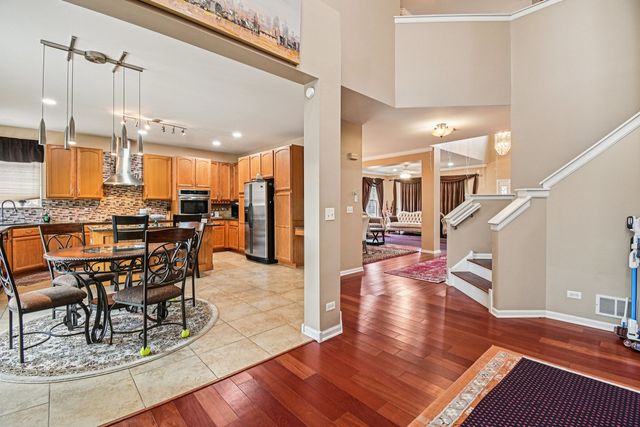 7421 Prescott Lane, Gurnee, IL 60031