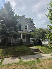 110 Dale Street, Grand Rapids, MI 49505