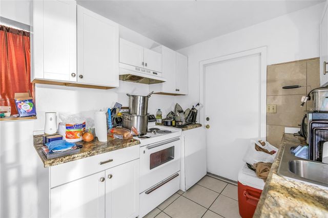 901 12TH STREET S, St Petersburg, FL 33712