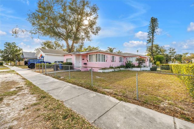 901 12TH STREET S, St Petersburg, FL 33712