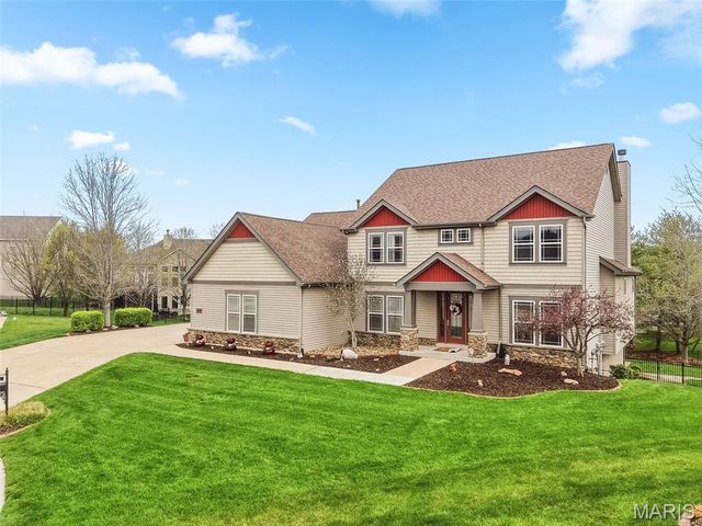 904 Brook Valley Court, O'fallon, MO 63368
