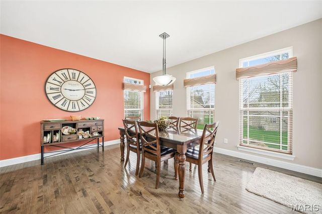 904 Brook Valley Court, O'fallon, MO 63368
