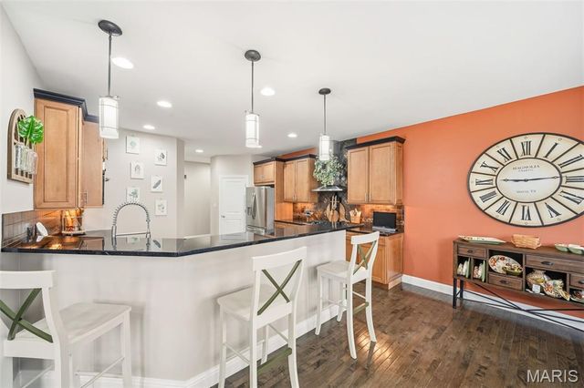 904 Brook Valley Court, O'fallon, MO 63368