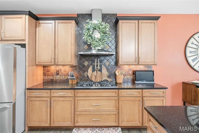 904 Brook Valley Court, O'fallon, MO 63368