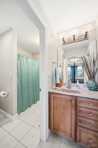 904 Brook Valley Court, O'fallon, MO 63368